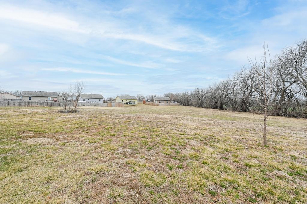 For Sale: 626 W Parkway, Valley Center KS